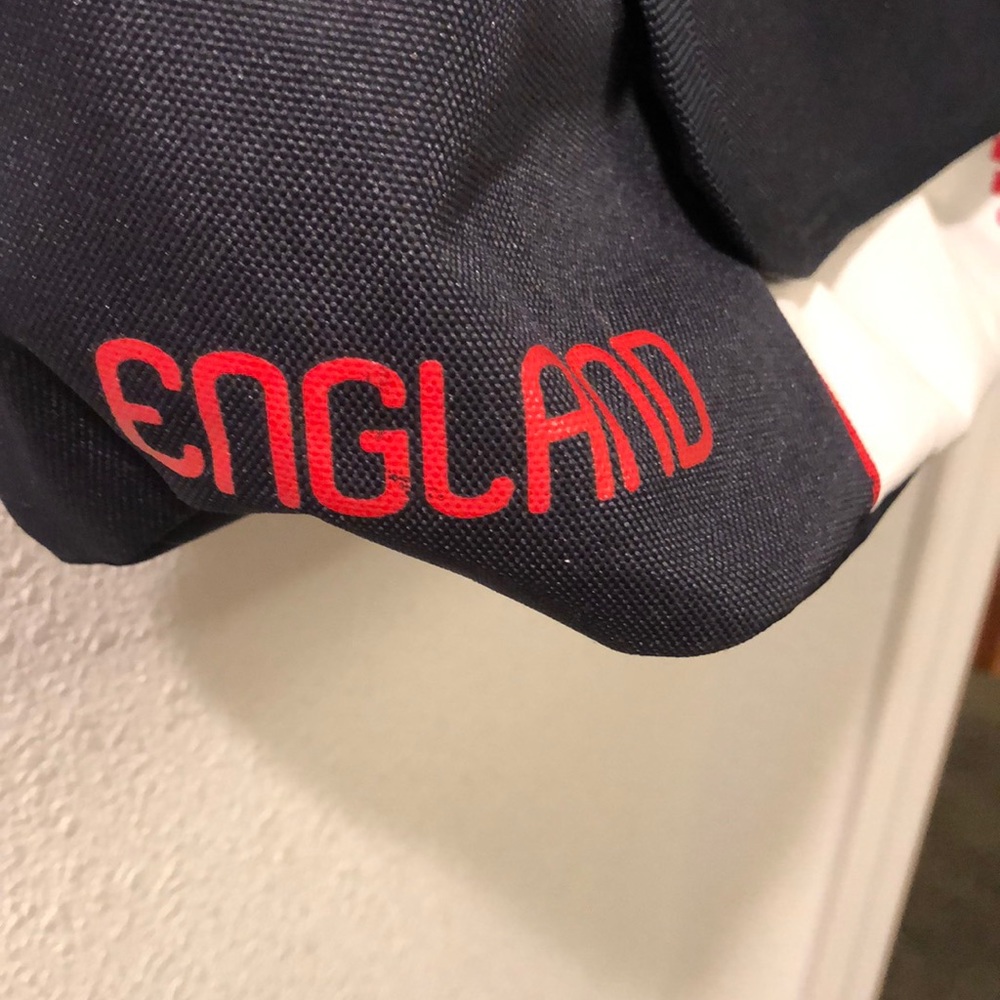 Adidas 2010 FIFA World Cup bag - Picture 2 of 7